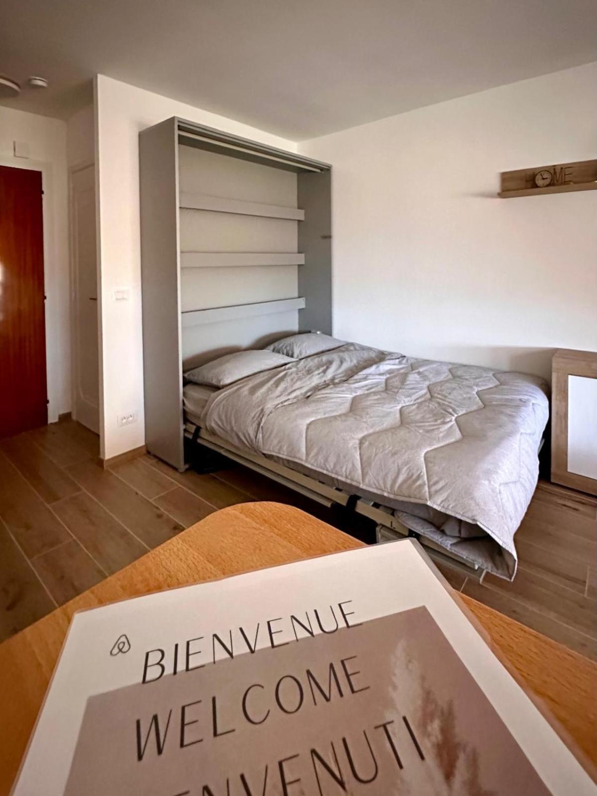 Studio Kialeo Pres De La Plage Avec Parking Rocabruna Exterior foto